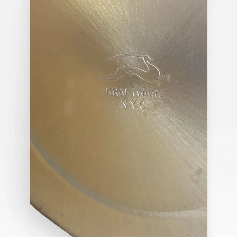 Kraftware features woven